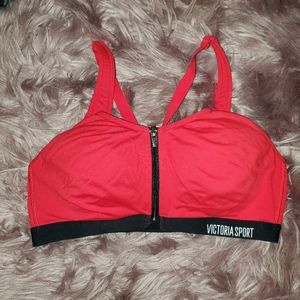 Knockout Bra VS